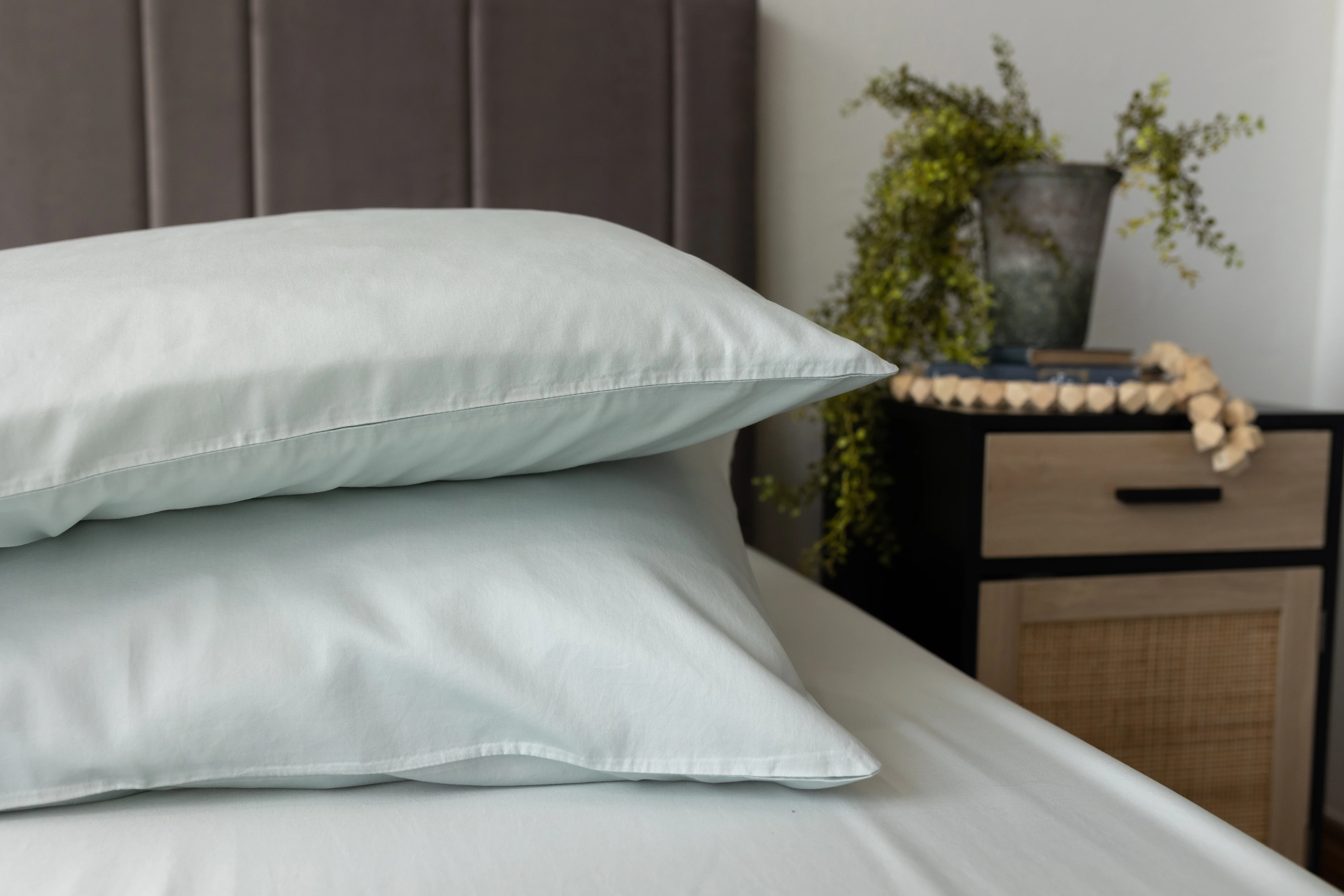 DreamFit Bamboo Cotton Pillowcases - Image 2