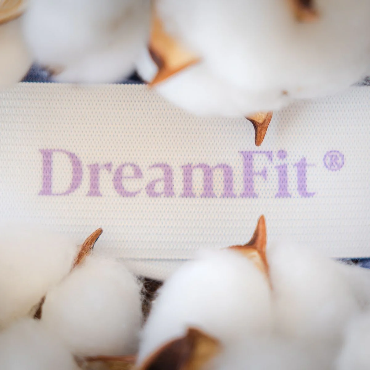 DreamFit Percale White Sheets - Image 5
